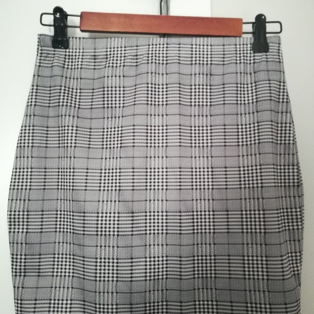 FREE *in detail* SHEIN Plaid Bodycon Skirt Size M